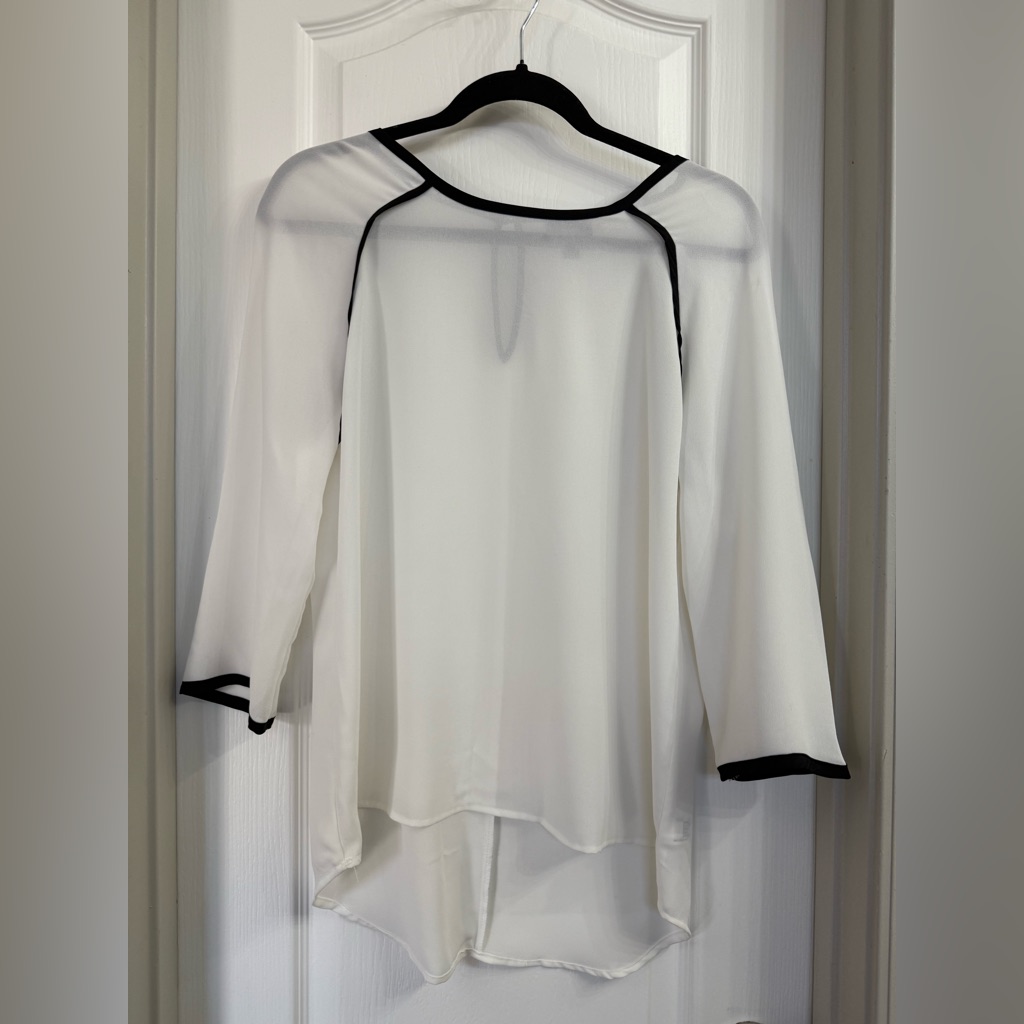 Massimo White/Black Blouse Size M